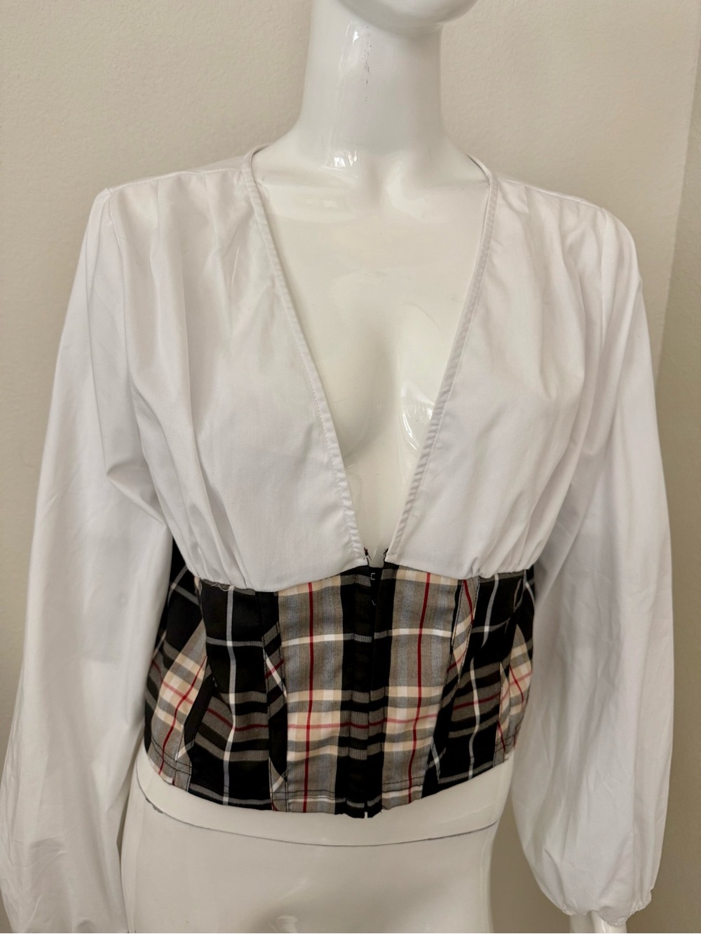 White Long-Sleeve Crop Top with Black Plaid Waist